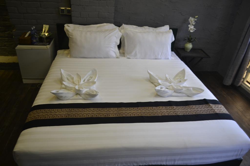 Hotel @ Yangon Heritage Экстерьер фото